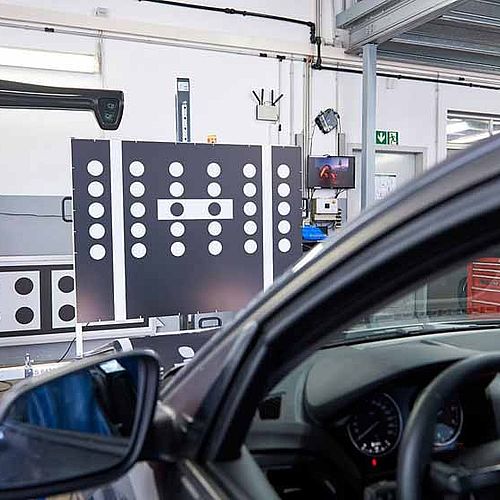Kalibrierung Fahrzeugassistenzsysteme