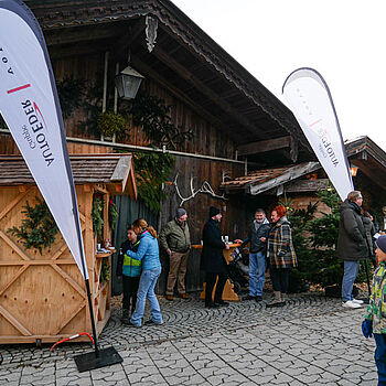 Hütten beim Christbaumschlagen