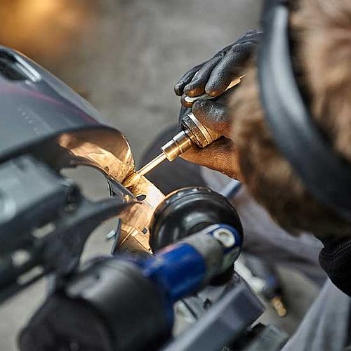 Kunststoffreparatur bei Auto Christian