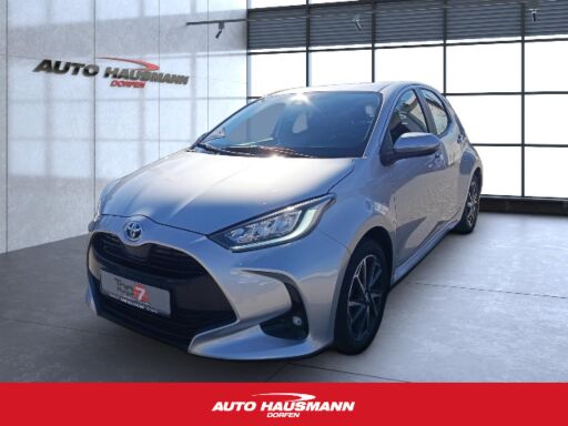 Toyota Yaris   1.5 Hybrid Team D  "Comfort-Paket"