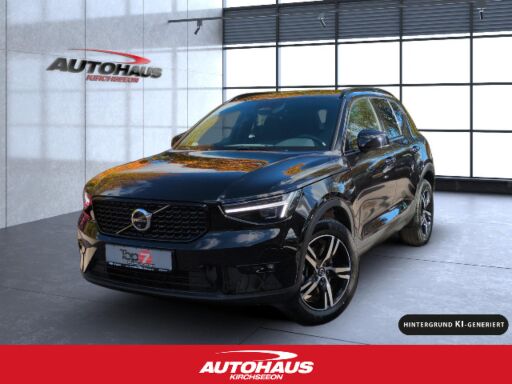 Volvo XC Modelle  XC40 B3 (Benzin) Plus Dark 2WD Automatik