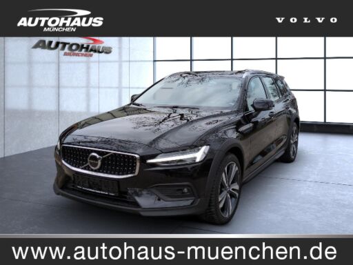Volvo V Modelle  V60 CC Plus AWD