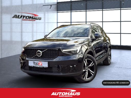 Volvo XC Modelle  XC40 B3 (Benzin) Plus Dark 2WD Automatik