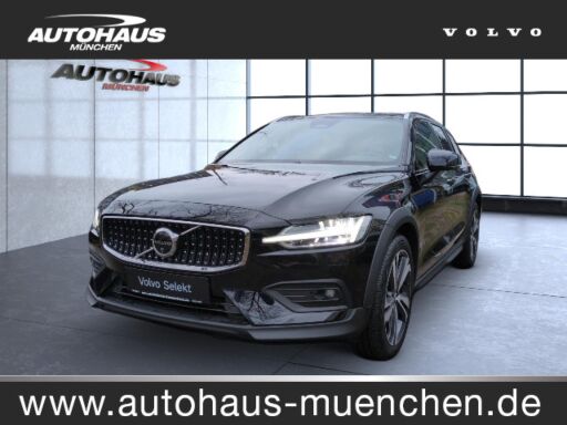 Volvo V Modelle  V60 CC Plus AWD