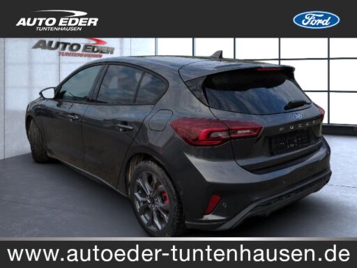 Ford Focus   ST-Line
