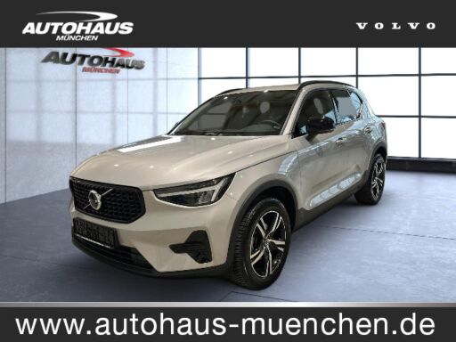 Volvo XC Modelle  XC 40 Plus Dark 2WD