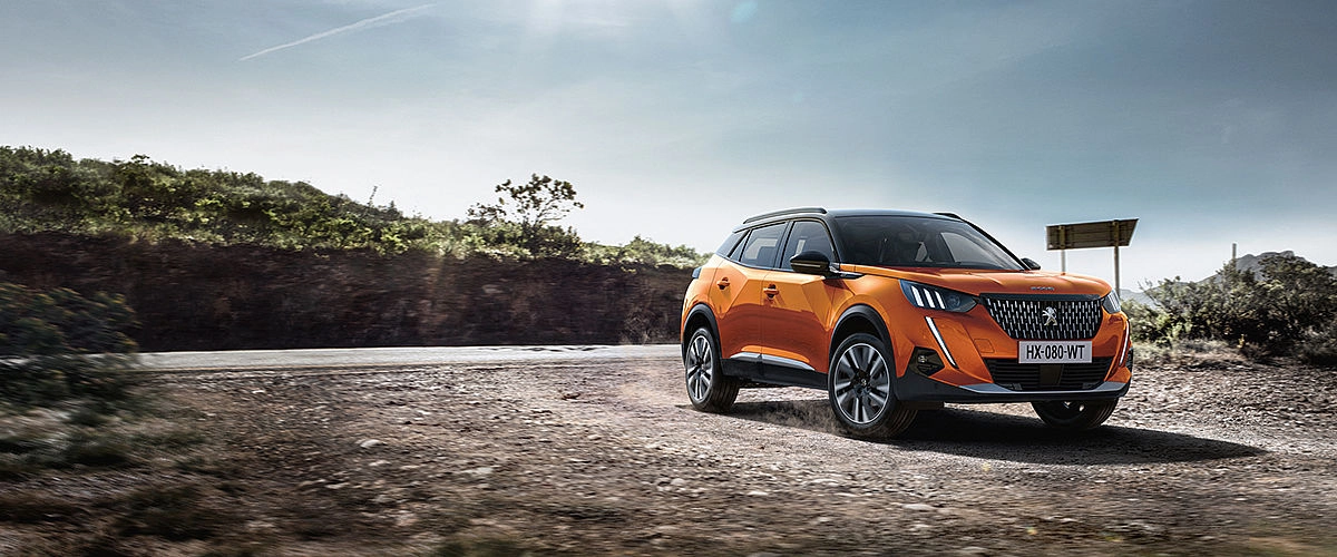 Peugeot 2008 auf Schotter