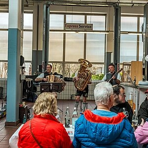 Musik in der Werkstatt
