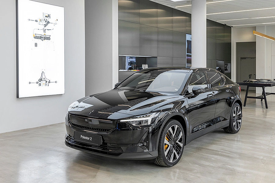 Polestar Space München Showroom