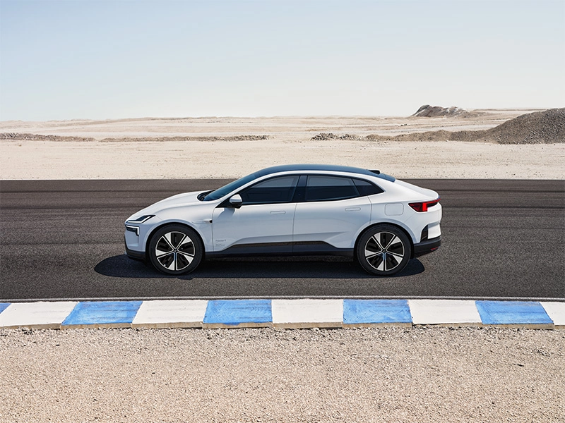 Polestar 4 in Weiß
