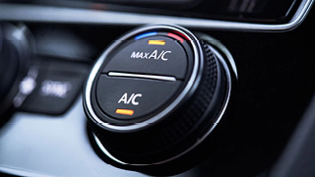 Klimaanlage-Regler im Auto
