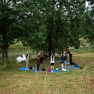 Geführte Yoga-Runde mit den Kindern