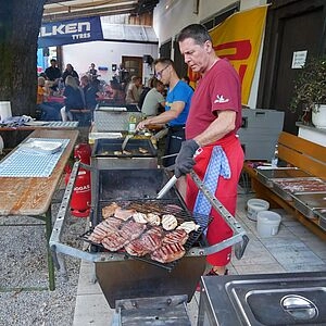 Grillen bei der Reifenparty