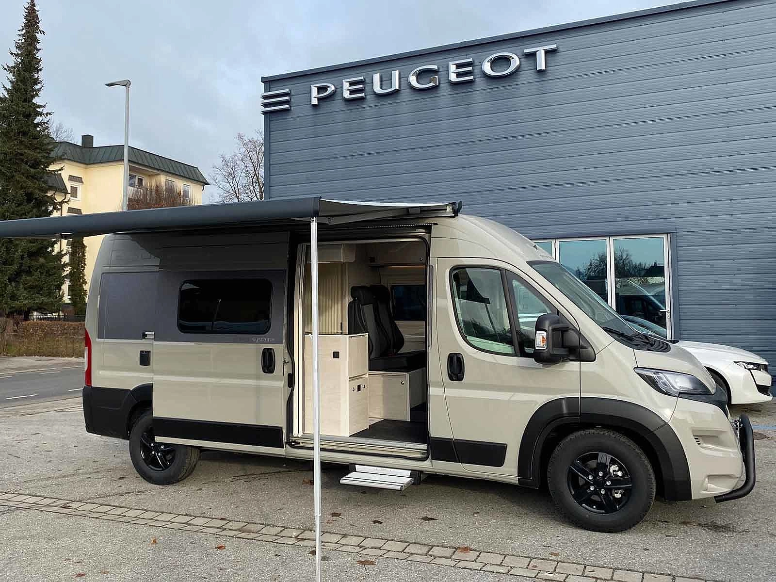 Außenansicht Freizeitmobil Peugeot Tourne