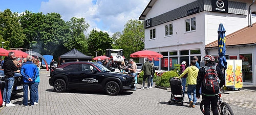 Große Aufnahme von Event mit Besuchern