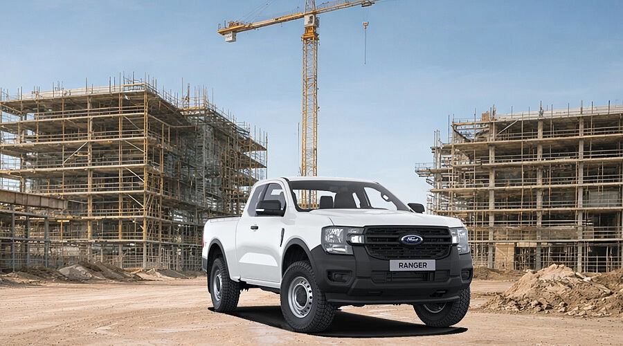 Ford Ranger auf Baustelle