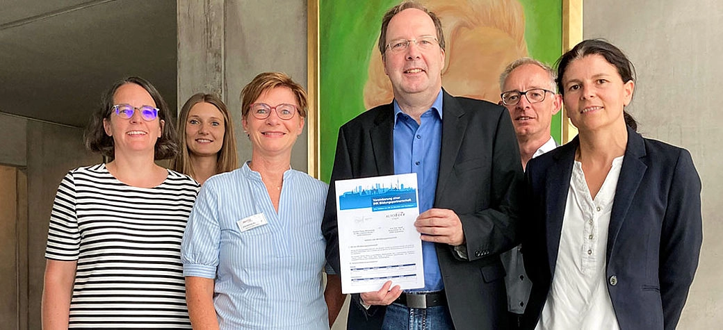 Bildungspartnerschaft mit der Pauline-Thomas-Mittelschule