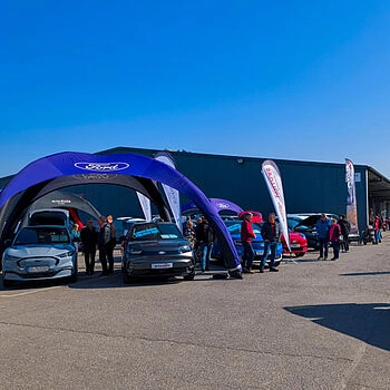 Ford Fahrzeugausstellung