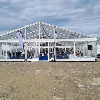 Kristallzelt bei der Auto Eder Drive Experience